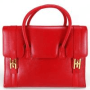 Damestassen w.o. Hermés, Gucci, Cartier, Lagerfeld, Bally, e.t.c. uit een legaat van een zeer welgestelde Luxemburgse familie aan Artsen zonder Grenzen. Startbod € 10,00.