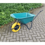 Veiling van diverse kruiwagens, steek & platformwagens te Lutten
