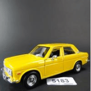 OPRUIM Veiling nieuwe die-cast schaalmodellen auto’s e.d. Startbod 1 euro. Gratis verzending in Nederland vanaf € 29,95. OOZZOO Lunteren.