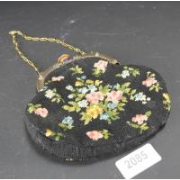Online veiling Antiek, curiosa, e.d. uit nalatenschappen e.d. Gratis verzending in Nederland vanaf € 19,95. OOZZOO Lunteren.