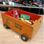 Online auction Antiek, curiosa, e.d. uit nalatenschappen e.d. Gratis verzending in Nederland vanaf € 29,95. OOZZOO Wageningen.