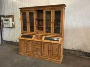 Online veiling Banken, eetkamertafels en salontafels wegens opruiming magazijnvoorraad