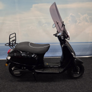 Online auction BedrijfsbeÃ«indiging: Scooter Koning | airco's, laadpalen en diversen