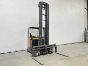 Online veiling Caterpillar reachtruck; grondverzetmachines, intern transport en zakelijke goederen