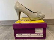 Online auction Damesschoenen stiletto