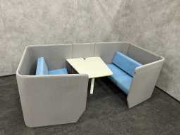 Vente aux enchères en ligne Design- en Kantoormeubilair