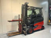 Online veiling Gereedschappen, vorkheftrucks, stapelaars en schoonmaakmachines