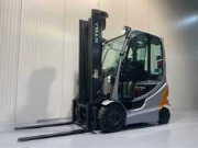 Online-Versteigerung Gereedschappen, vorkheftrucks, stapelaars en schoonmaakmachines