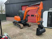 Online auction Grondverzetmachines, generatoren, opslagtenten en gereedschap