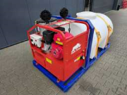 Online auction Grondverzetmachines, generatoren, opslagtenten en gereedschappen