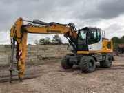 Online auction Grondverzetmachines, uitrustingsstukken en bestratingsmateriaal