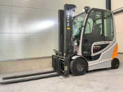 Online auction Heftrucks , hoogwerkers , en gereedschappen