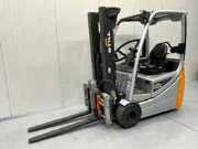 Online auction Heftrucks, quads, generatoren en gereedschappen