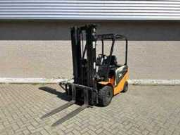 Online veiling Heftrucks, reachtrucks, overige transportmiddelen en magazijnstellingen
