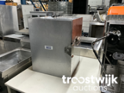 Vente aux enchères en ligne Horeca apparatuur: steamers, bakwanden, grillplaten en koelwerkbanken