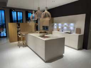 Online veiling Keukens Pronorm en meubilair uit showroom