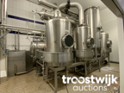 Vente aux enchères en ligne Machines voor de voedingsindustrie, rvs procestanks en indamper van Dohler B.V.