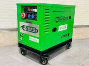 Online veiling Magazijnverkoop interne transportmachines, quads, gereedschappen en diversen