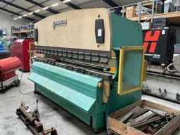 Vente aux enchères en ligne Metaalbewerkingsmachines, bouwmachines en gereedschappen