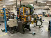 Vente aux enchères en ligne Metaalbewerkingsmachines en toebehoren wegens bedrijfsbeëindiging