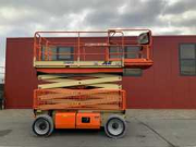 Online auction Olijfbomen, hoogwerkers, brandstofpompstation, heftrucks, Multihog, minigravers, rijplaten en opslagtanks