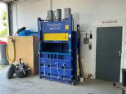 Online auction Overstock in verband met Verhuizing