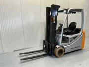 Online auction Overtollige voorraad heftrucks, quads \u0026 gereedschappen