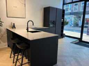Online auction (Showroom)keukens, keuken apparatuur en toebehoren