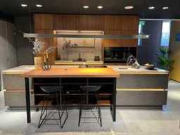 Online auction (Showroom)keukens, keukenapparatuur en toebehoren