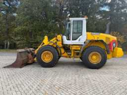 Vente aux enchères en ligne Showroom uitverkoop heftrucks, intern transport en materieel