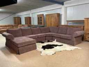 Online auction Showroommeubilair, fauteuils, banken, eetkamertafels en kasten