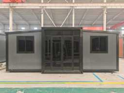 Online auction Tinyhouses, containers, opslagtenten en machines