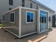 Online auction Tinyhouses, containers, opslagtenten en machines