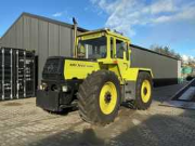 Online auction Tractoren, wielladers, graafmachines, roterende verreikers, hoogwerkers, aanbouwdelen en voertuigen