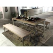 Vente aux enchères en ligne Veiling van diverse showroomkeukens te Heerlen