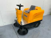 Vente aux enchères en ligne Vorkheftrucks, stapelaars, aggregaten, gereedschappen en schoonmaakmachines