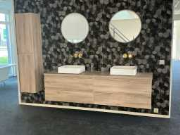 Vente aux enchères en ligne Wegens showroomvernieuwing, divers sanitair.