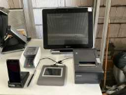 Online auction Winkelinventaris, paspoppen, printers, servers, kassasystemen uit faillissement kledingwinkelketen