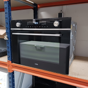 Vente aux enchères en ligne Witgoed, horeca en ICT-apparatuur