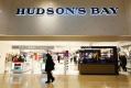 Hudson’s Bay trekt in zestien V&D-panden