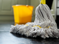 Merendeel personeel failliete schoonmaker weer aan de slag
