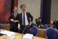 Nederlandse economie krimpt fors
